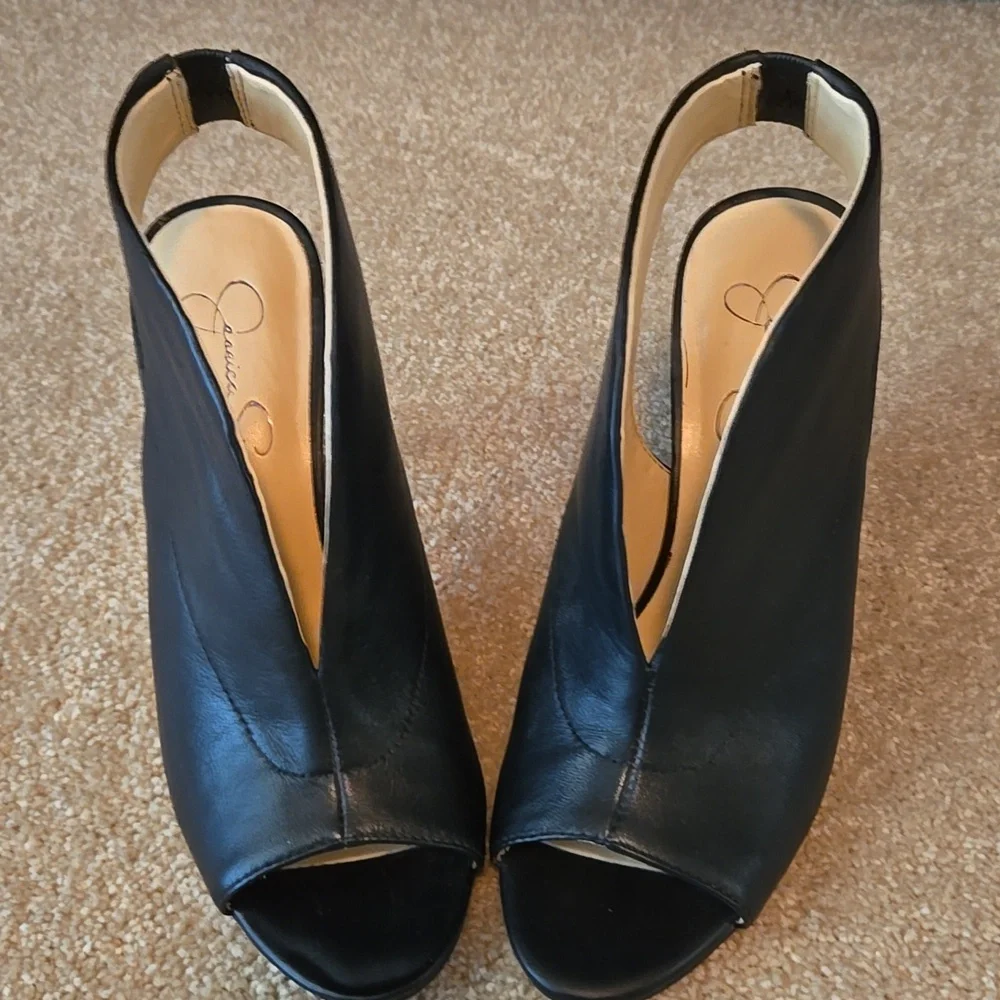 NWOT Jessica Simpson Black Peep-Toe Leather Heels - Picture 4 of 8